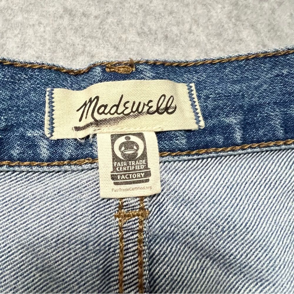 Madewell Essex Long Baggy Jean Shorts Size 31 Distressed Raw Hem Relaxed Fit - Picture 7 of 11